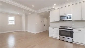 2 Rossmore Rd, Jamaica Plain