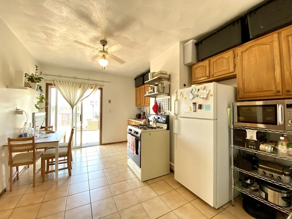 18 Cottage St, East Boston
