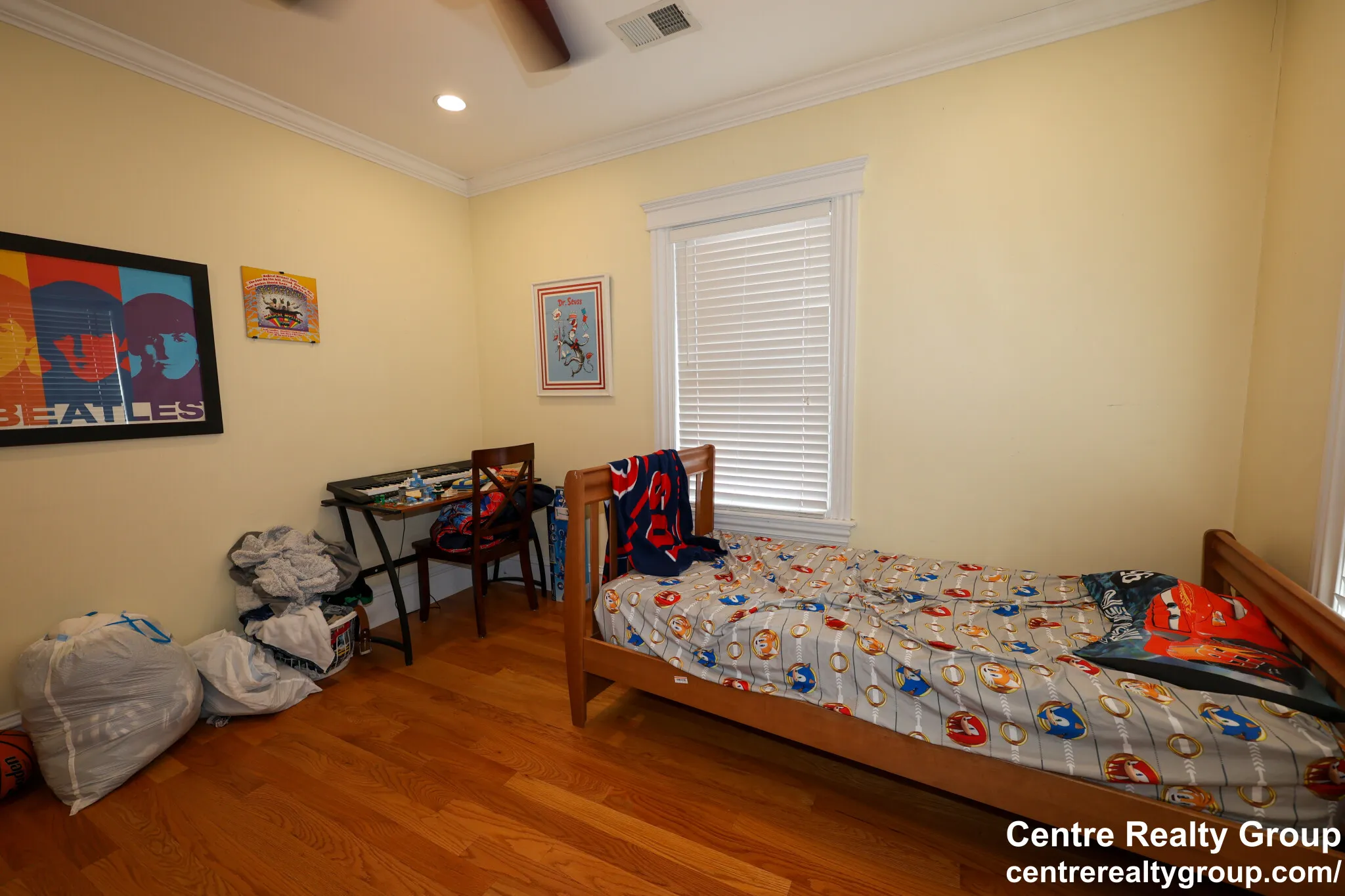 127 Nonantum St, Oak Square