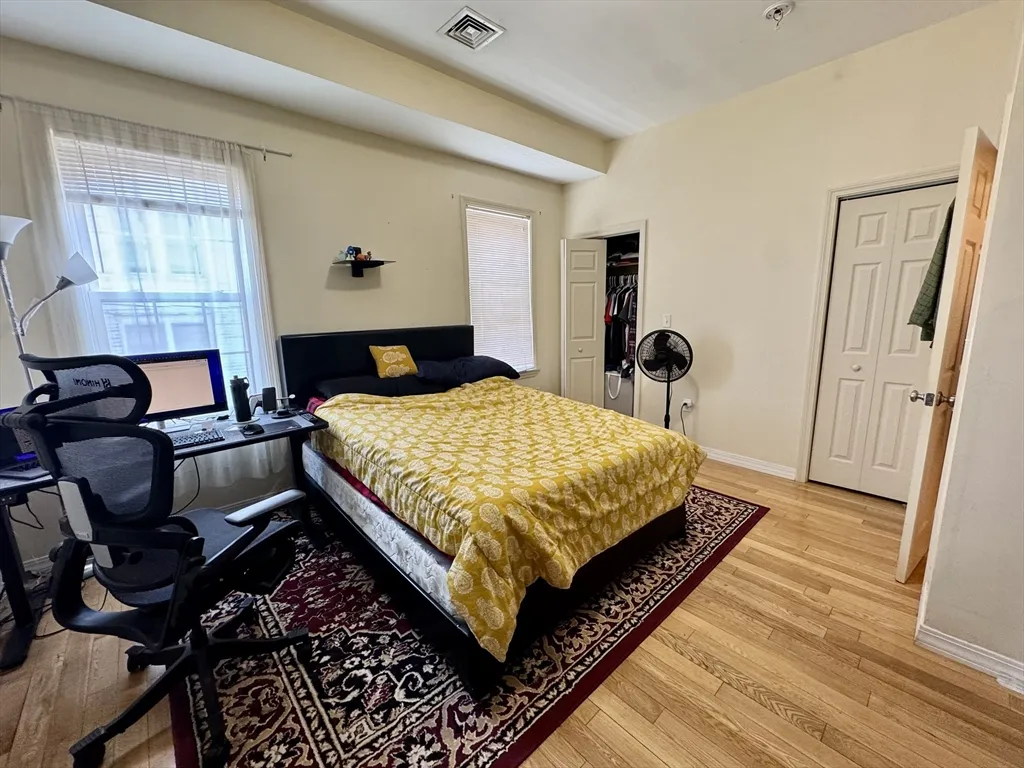 22 Elmore St, Roxbury