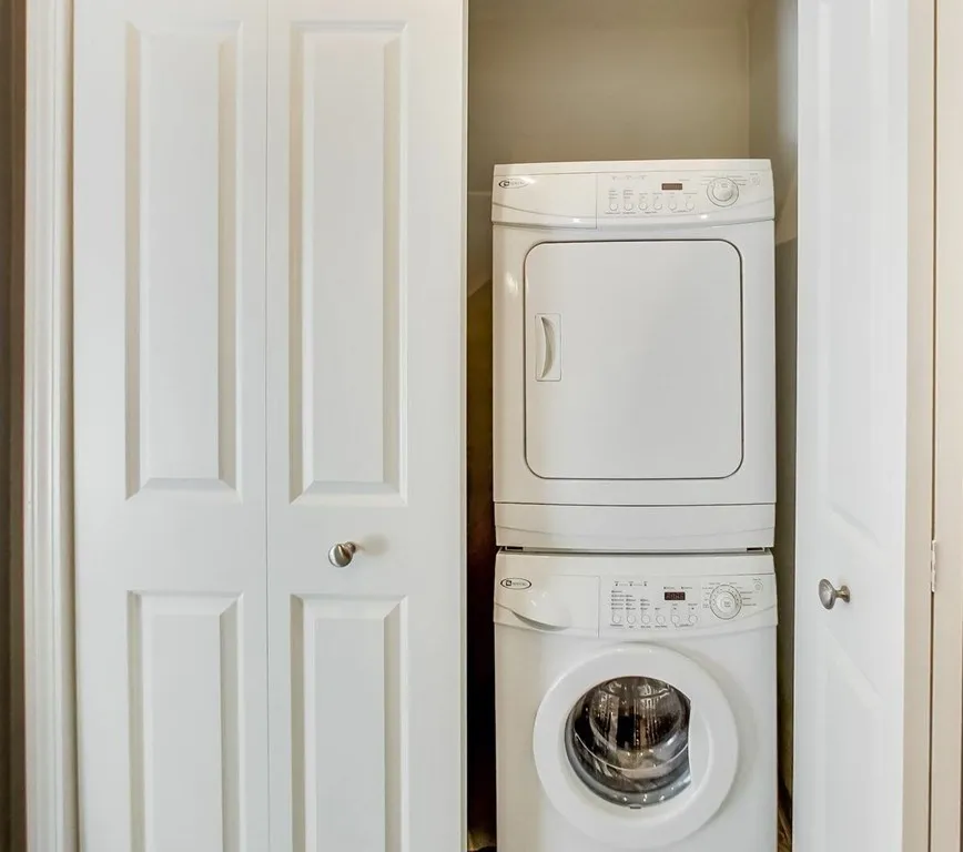 147 Kelton St, Allston