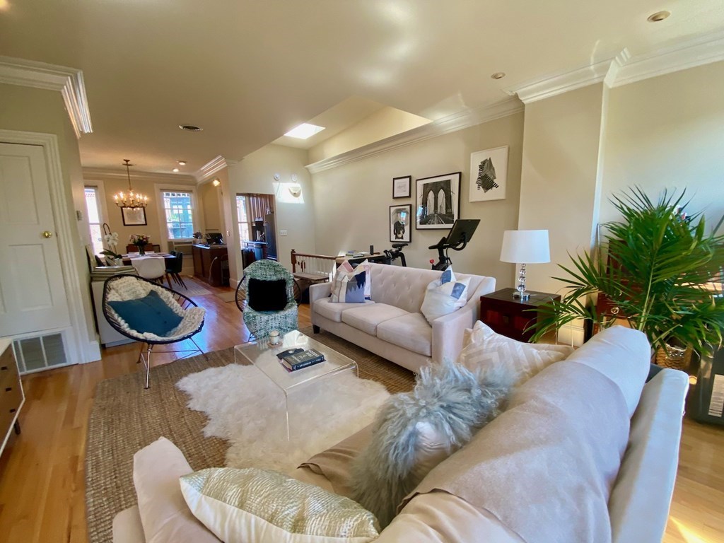 99 Pembroke, South End