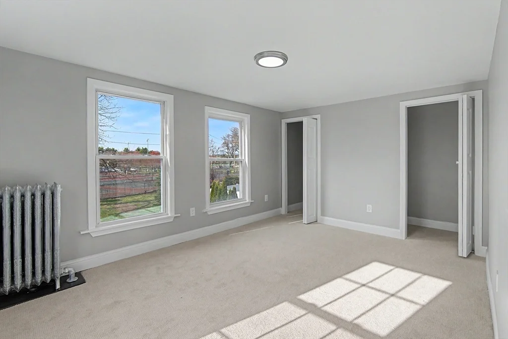 122 Chapin Rd, Hudson