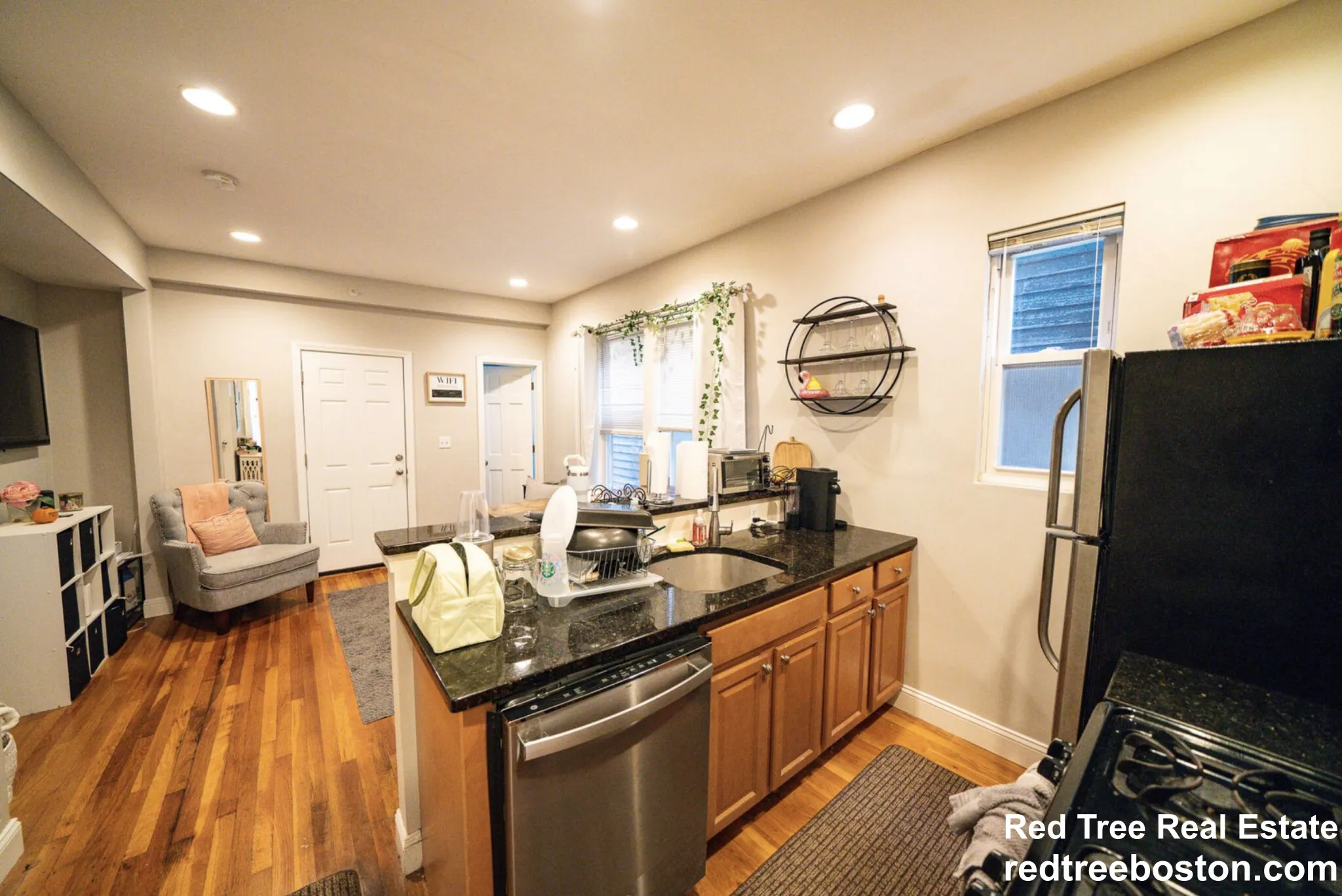 3 Alleghany St, Mission Hill