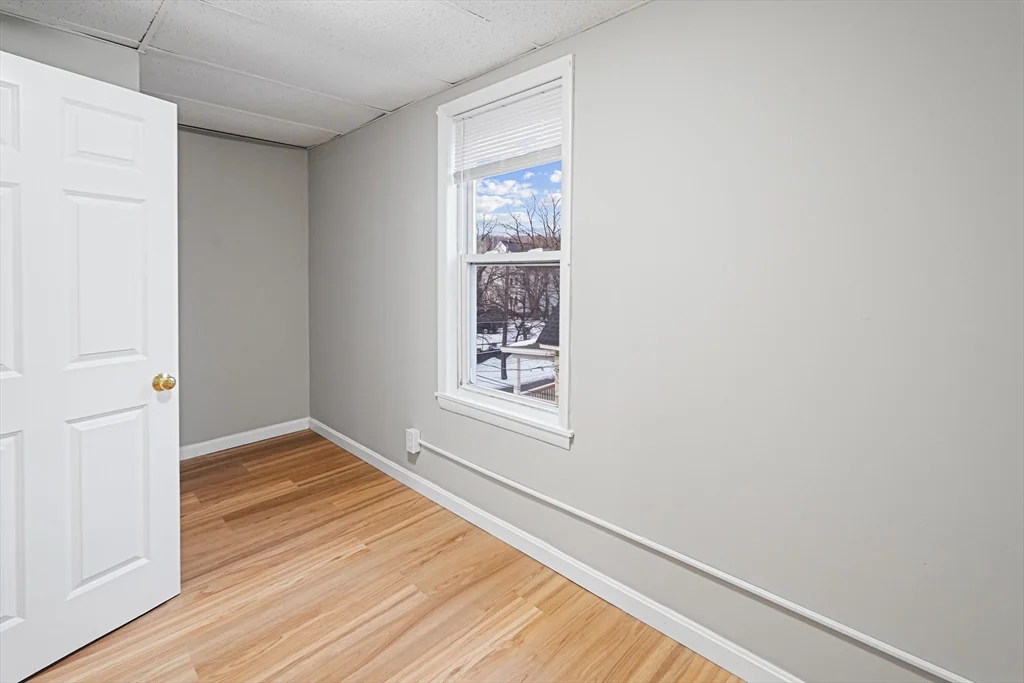 168 Lunenburg St, Fitchburg