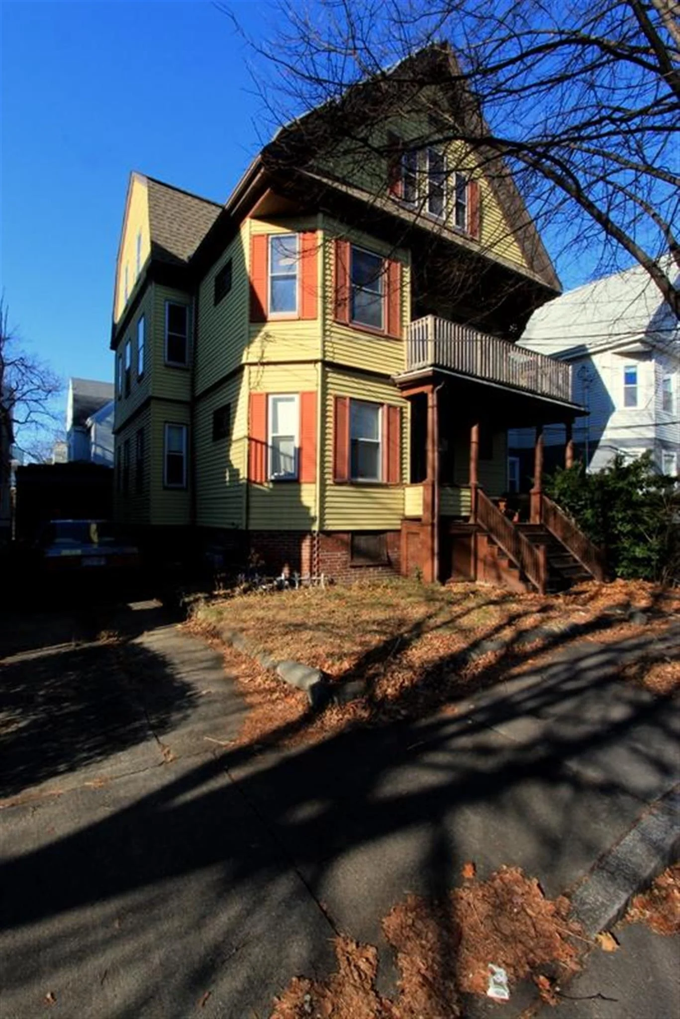 92 Rogers Ave, Powder House Square