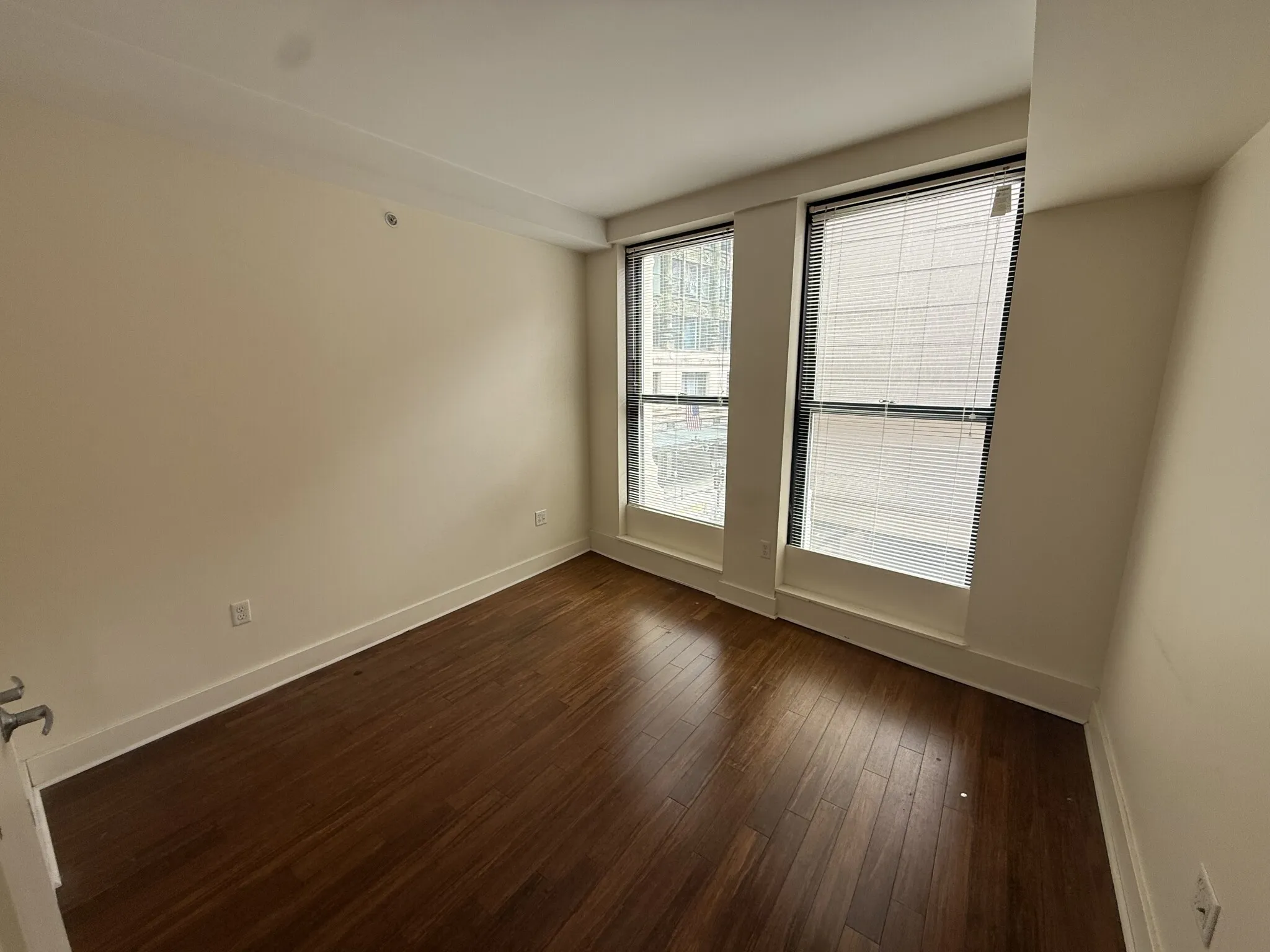 8 Winter St, Downtown