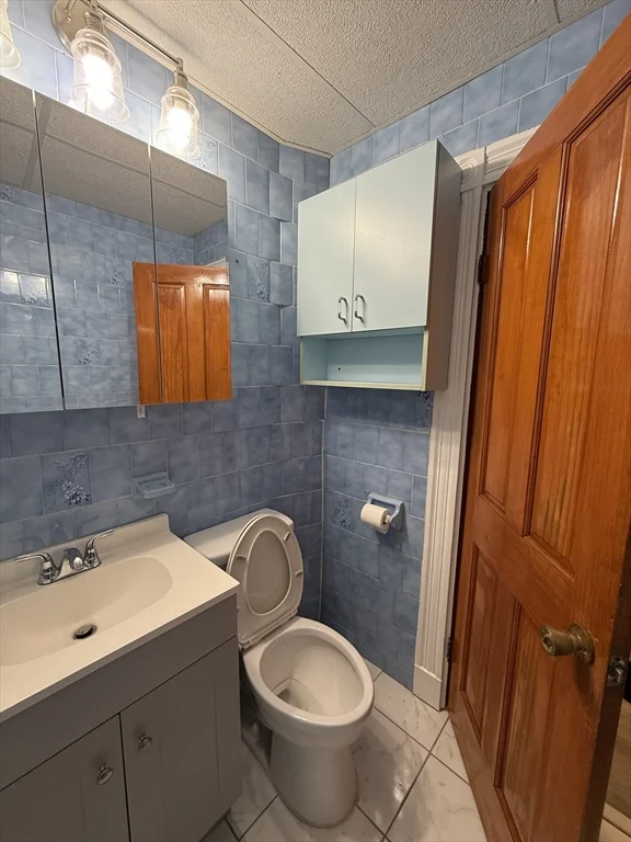 2A Marshfield St, Roxbury