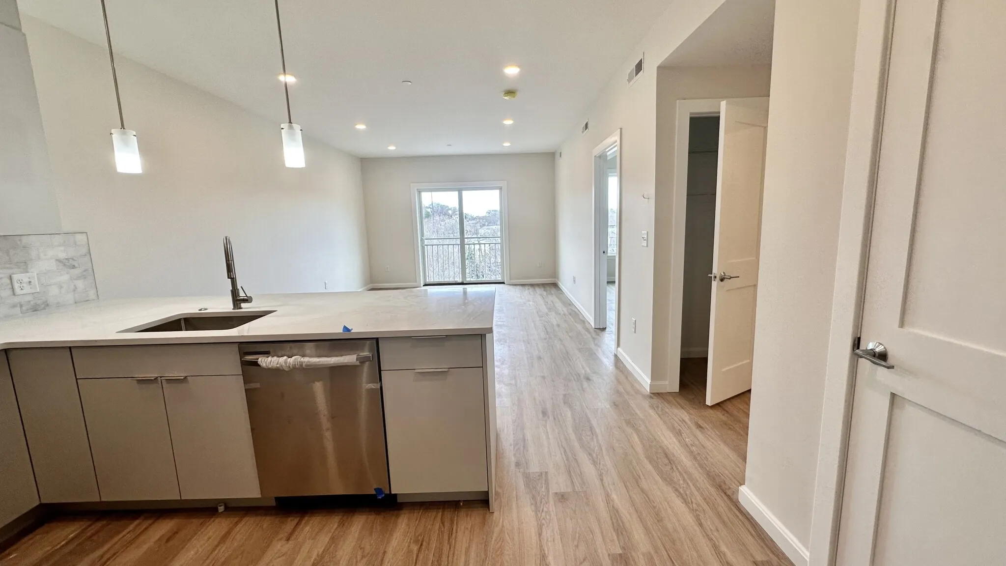 458 Washington St, Brighton