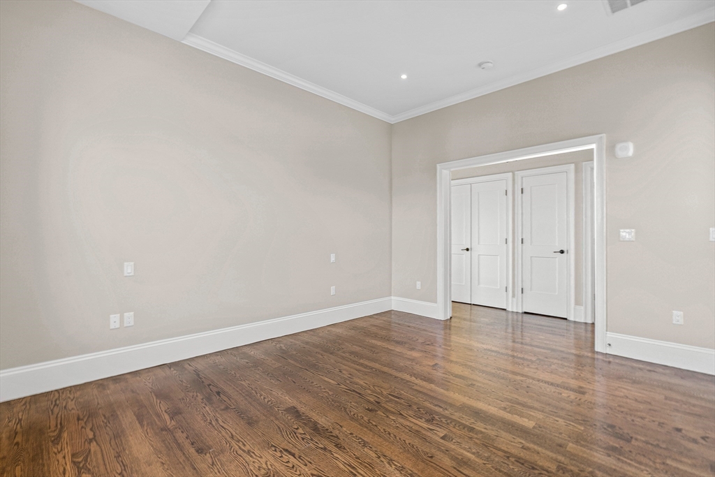 846 Main St, Winchester