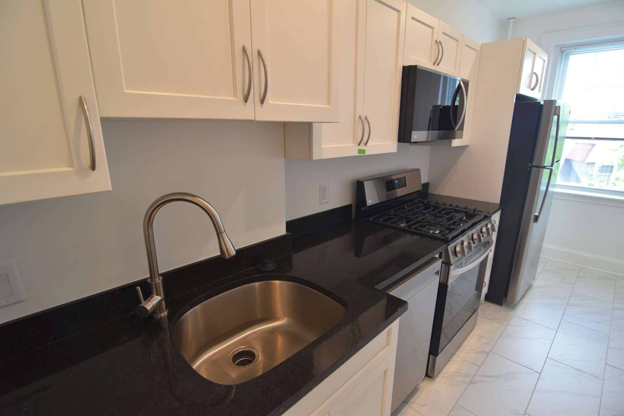 100 Kilsyth Rd, Brighton