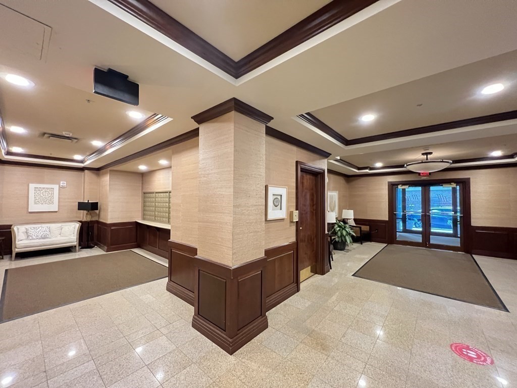 1 Nassau St, Chinatown