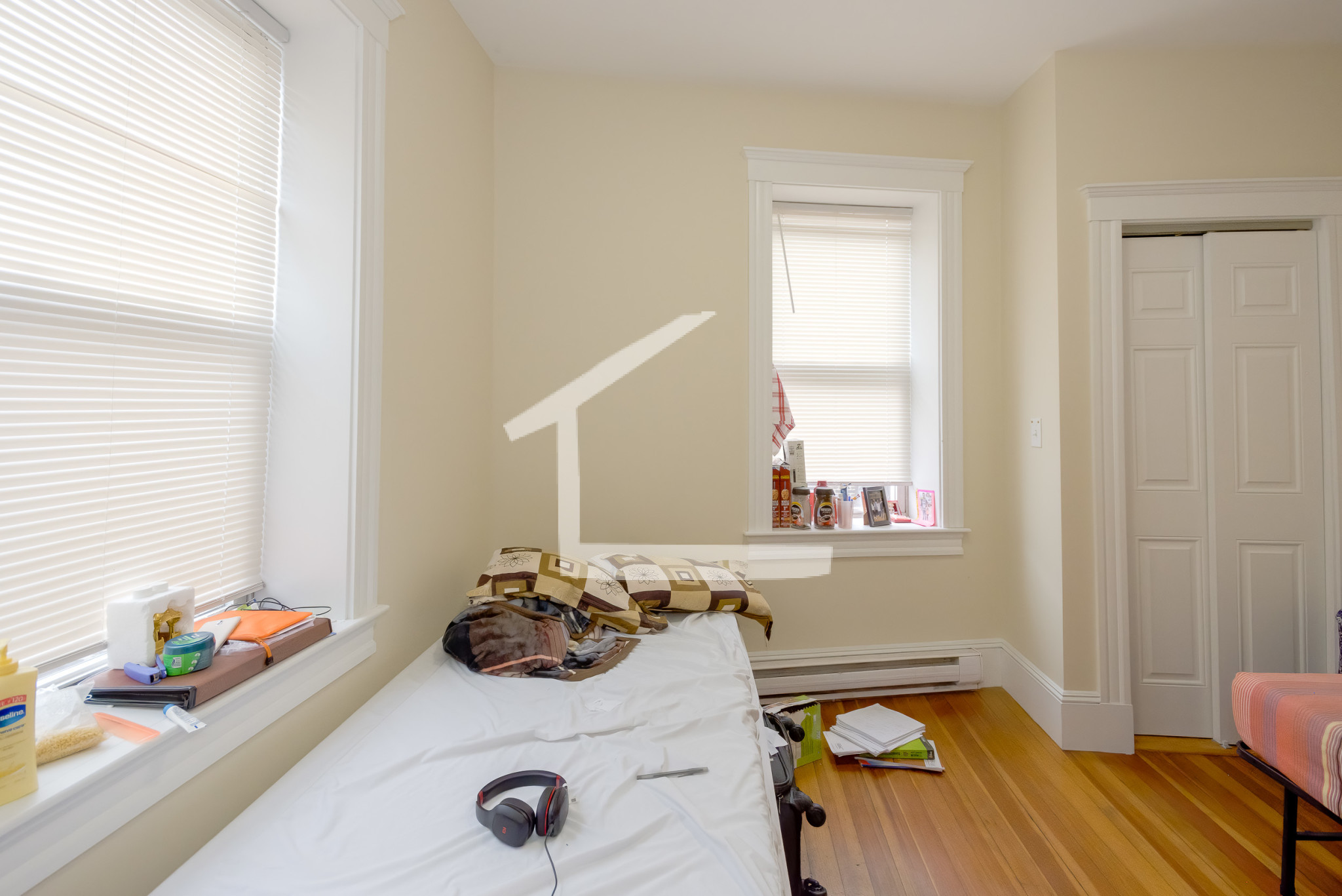 887 Huntington Ave, Mission Hill