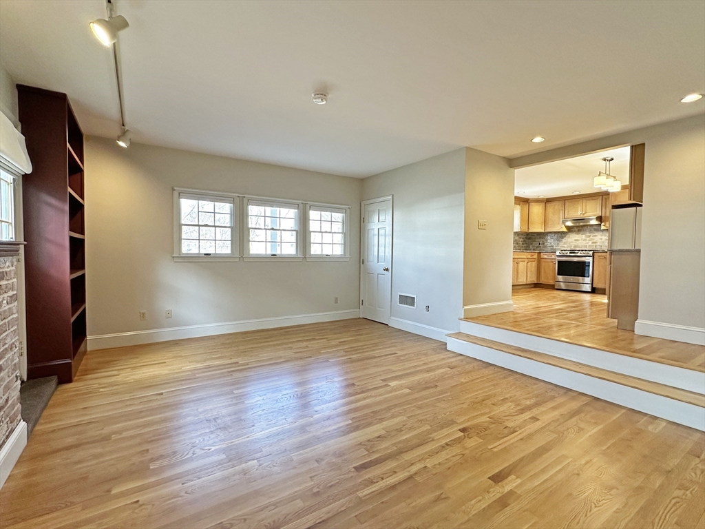 50 Staniford St, Auburndale