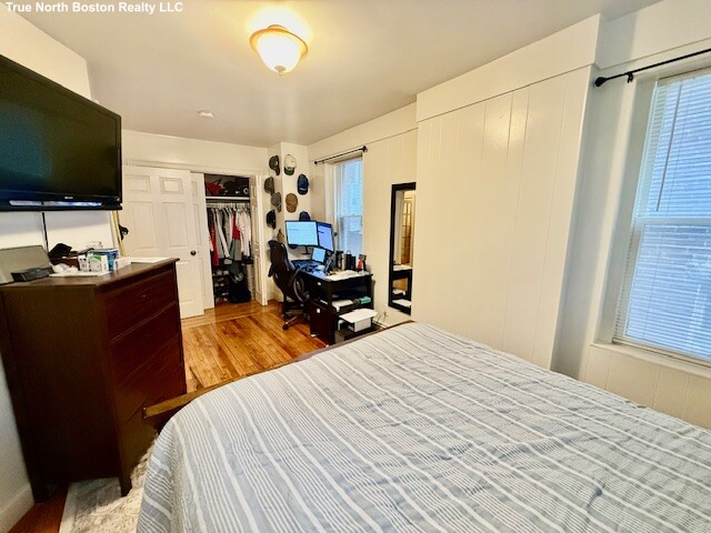 488 Commercial St, North End