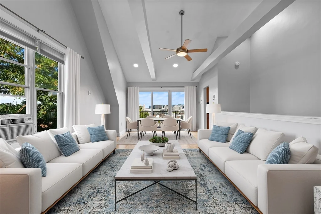 11 Thomas Park, South Boston