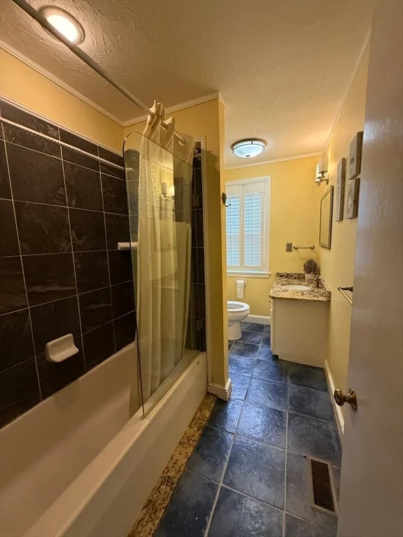 170 Neck St, North Weymouth