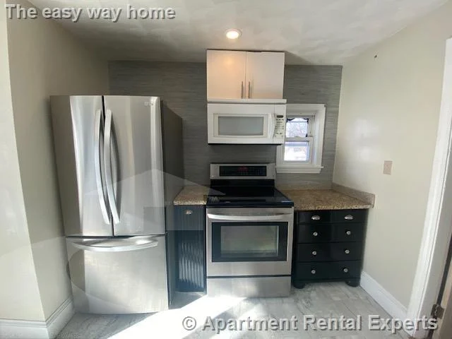 16 Waverly St, Everett