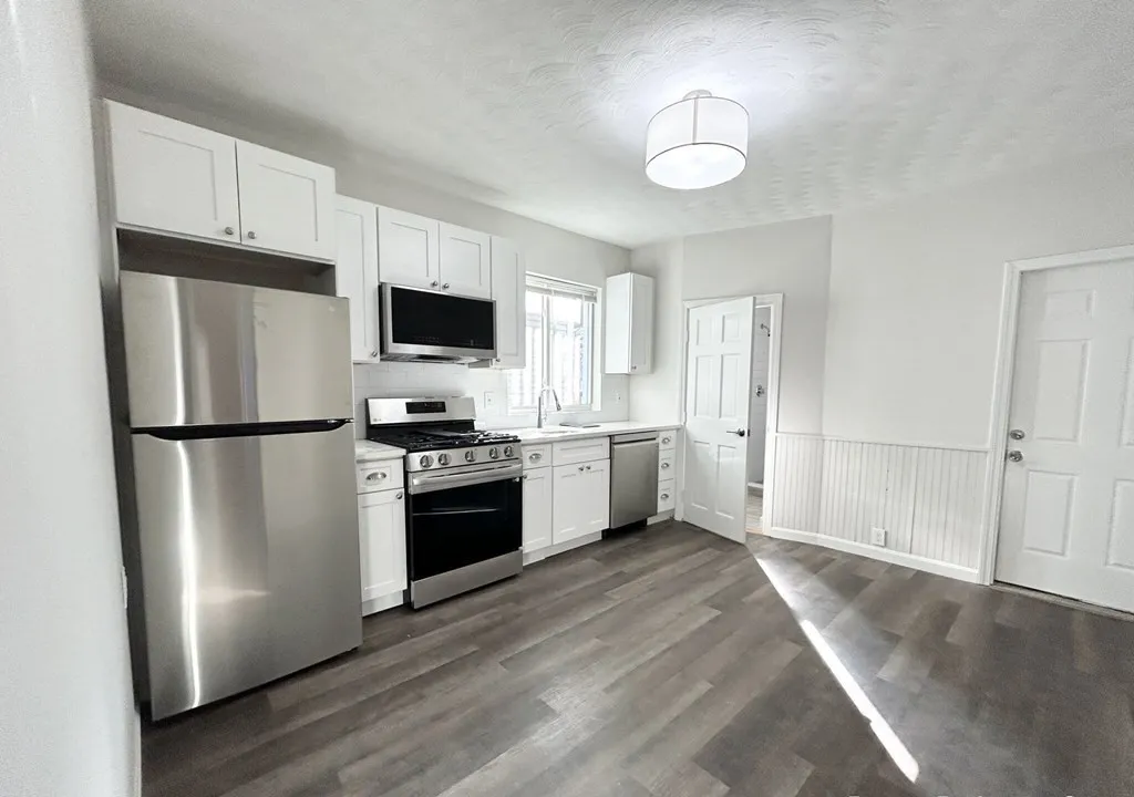 153 East Cottage, Dorchester