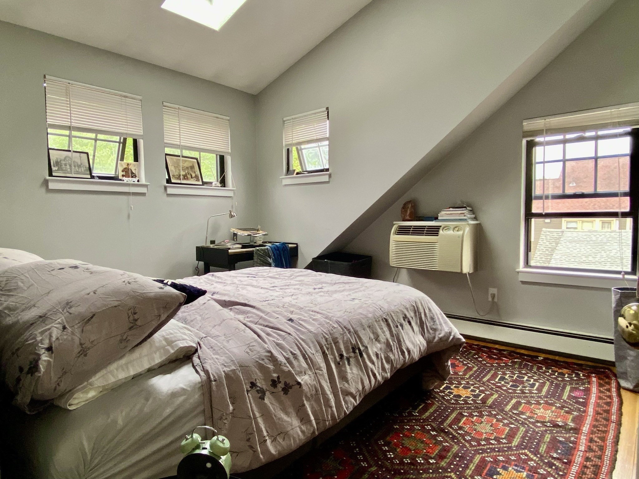 241 River St, Riverside