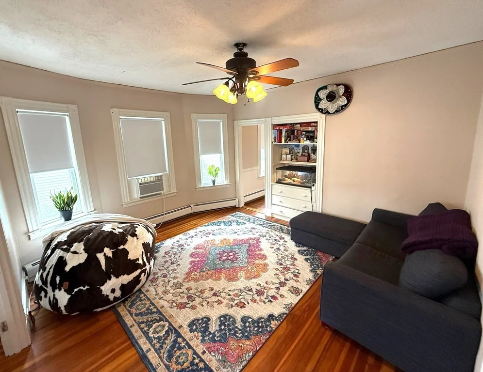 158 Grove St, Haverhill