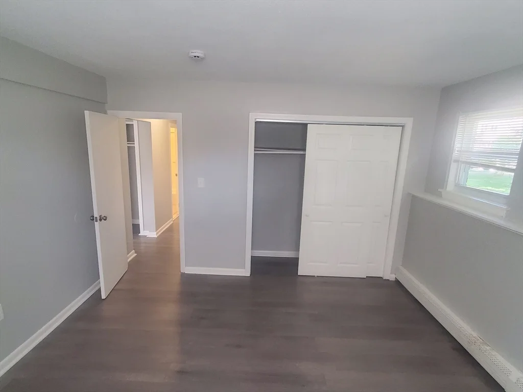 215 Pearl St, Stoughton