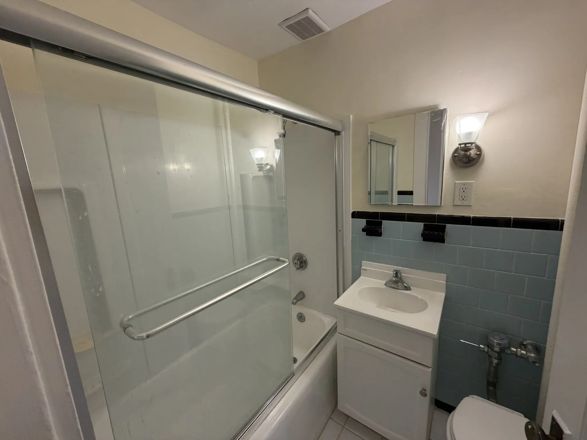 181 Winthrop Rd, Aspinwall Hill