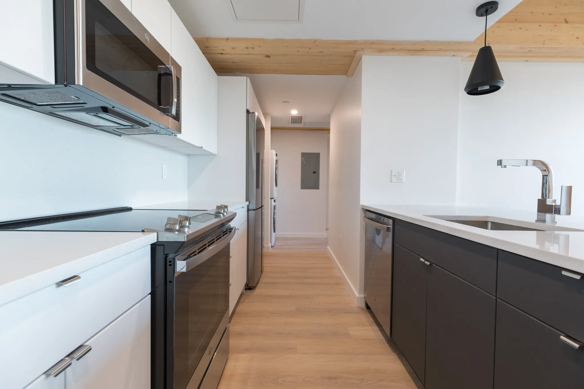 11 East Lenox St, Roxbury