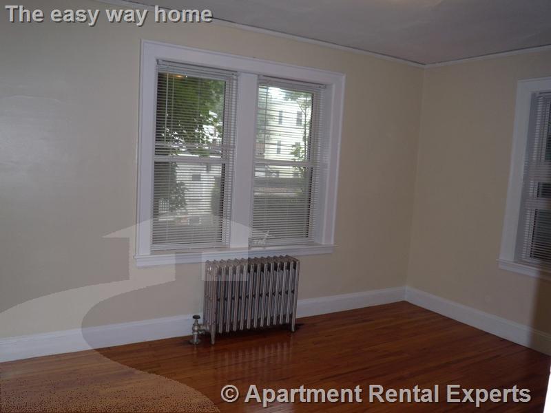 4 Cogswell Ave, Porter Square