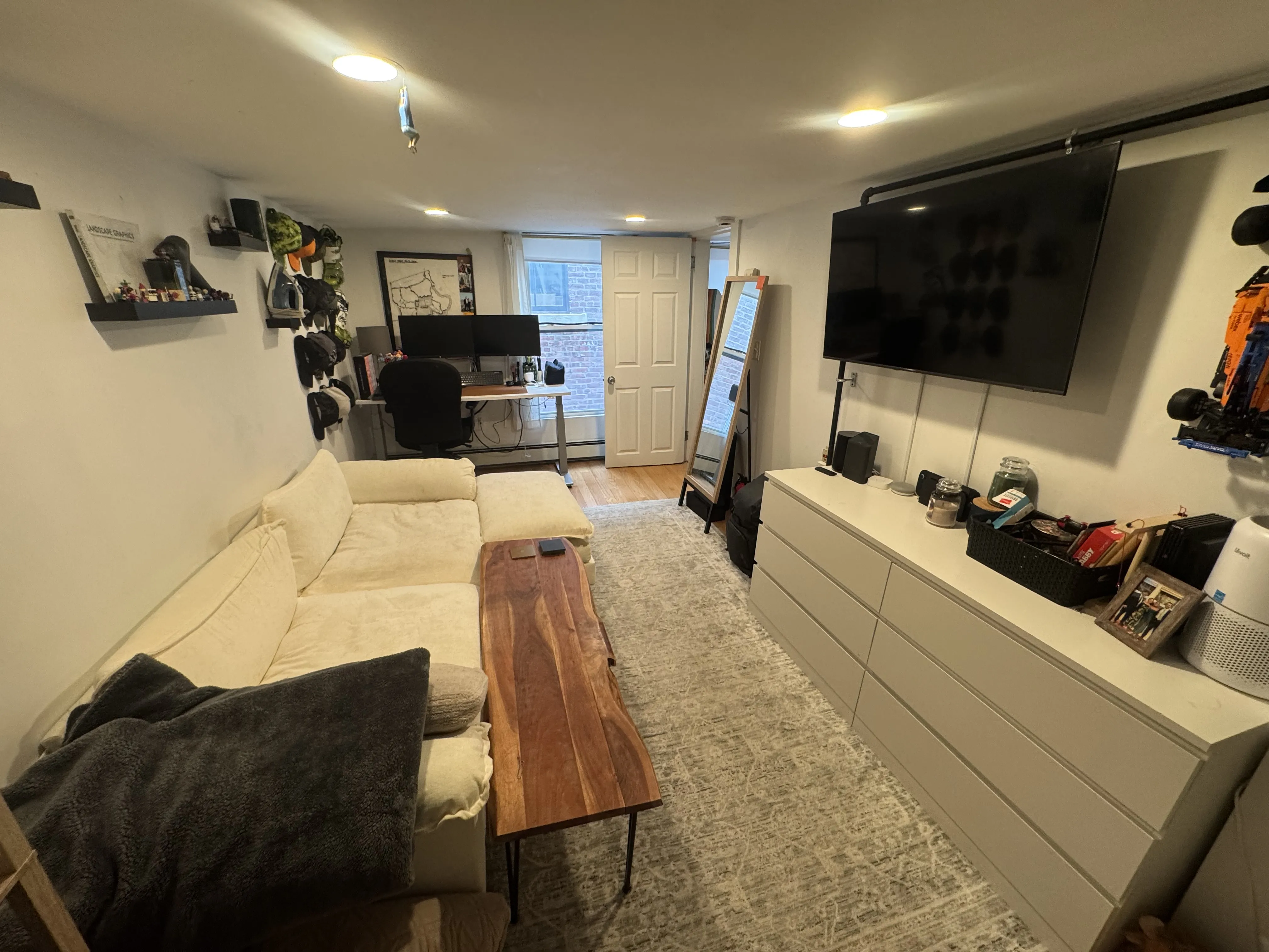 232 Cambridge St, Beacon Hill