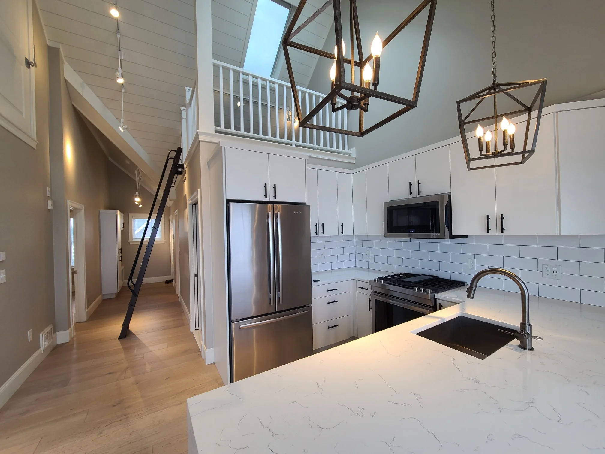 176 Winthrop Shore Dr, Winthrop