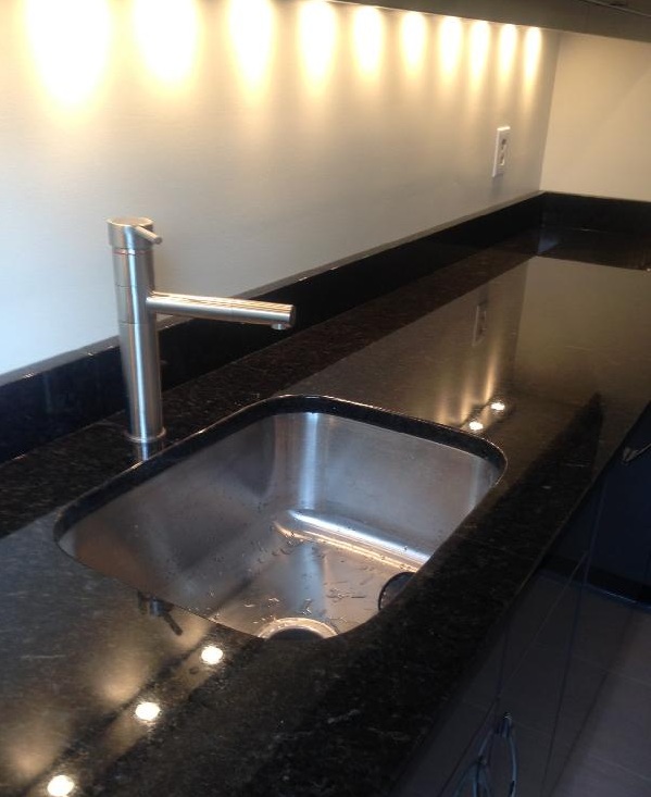 47 Algonquin Rd, Chestnut Hill