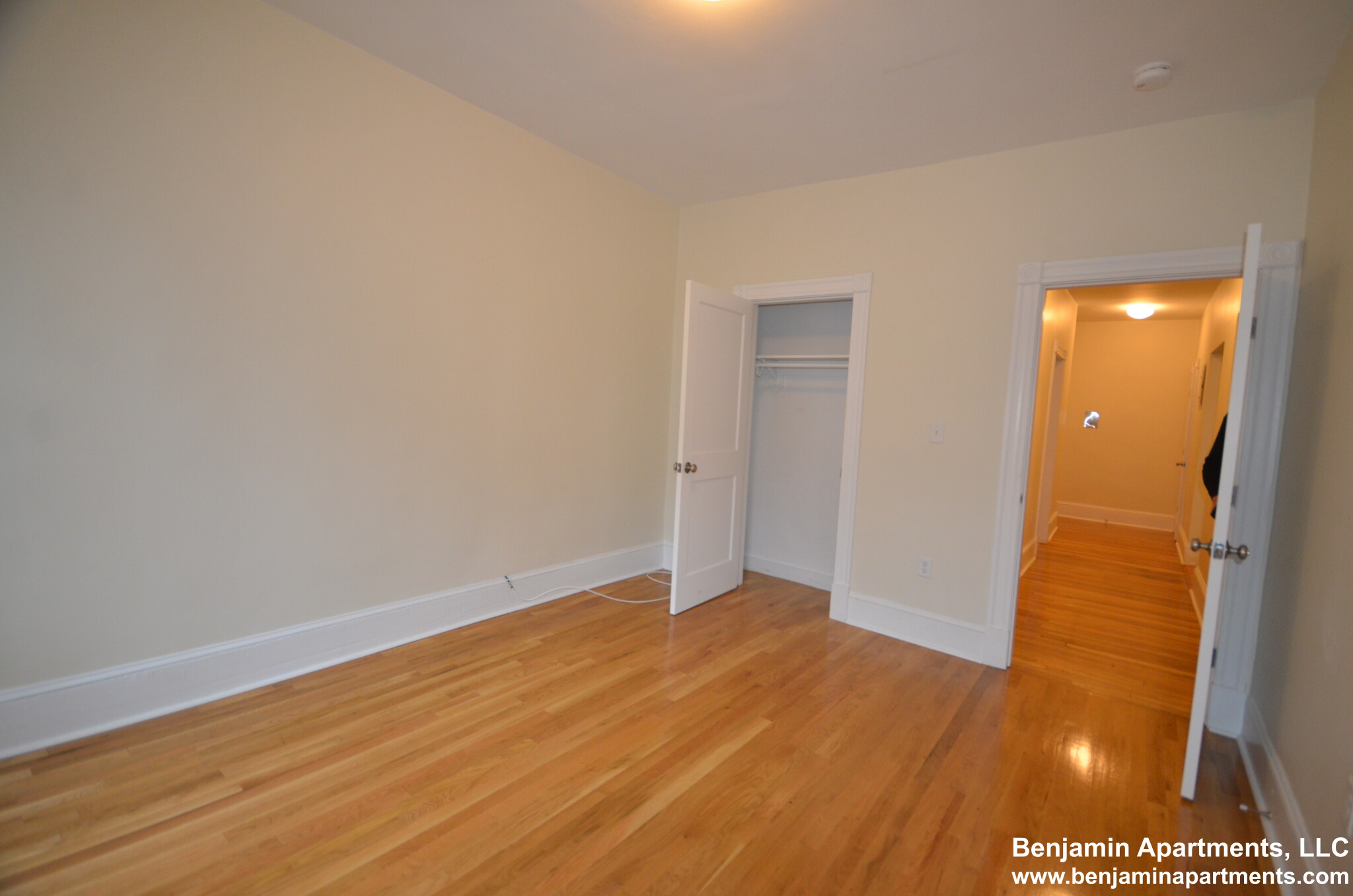 1595 Beacon St, Brookline