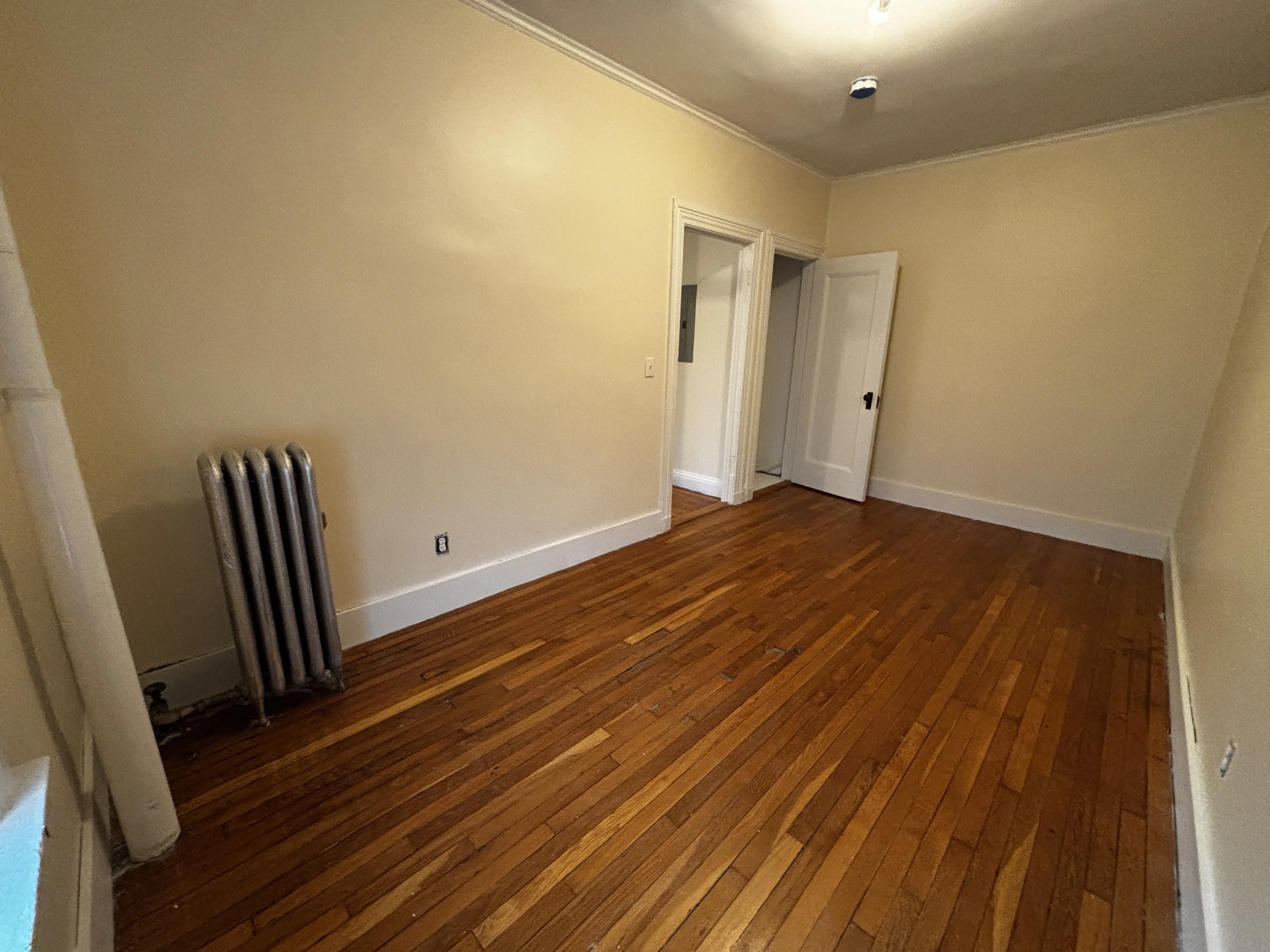 15 Glenville Ave, Allston