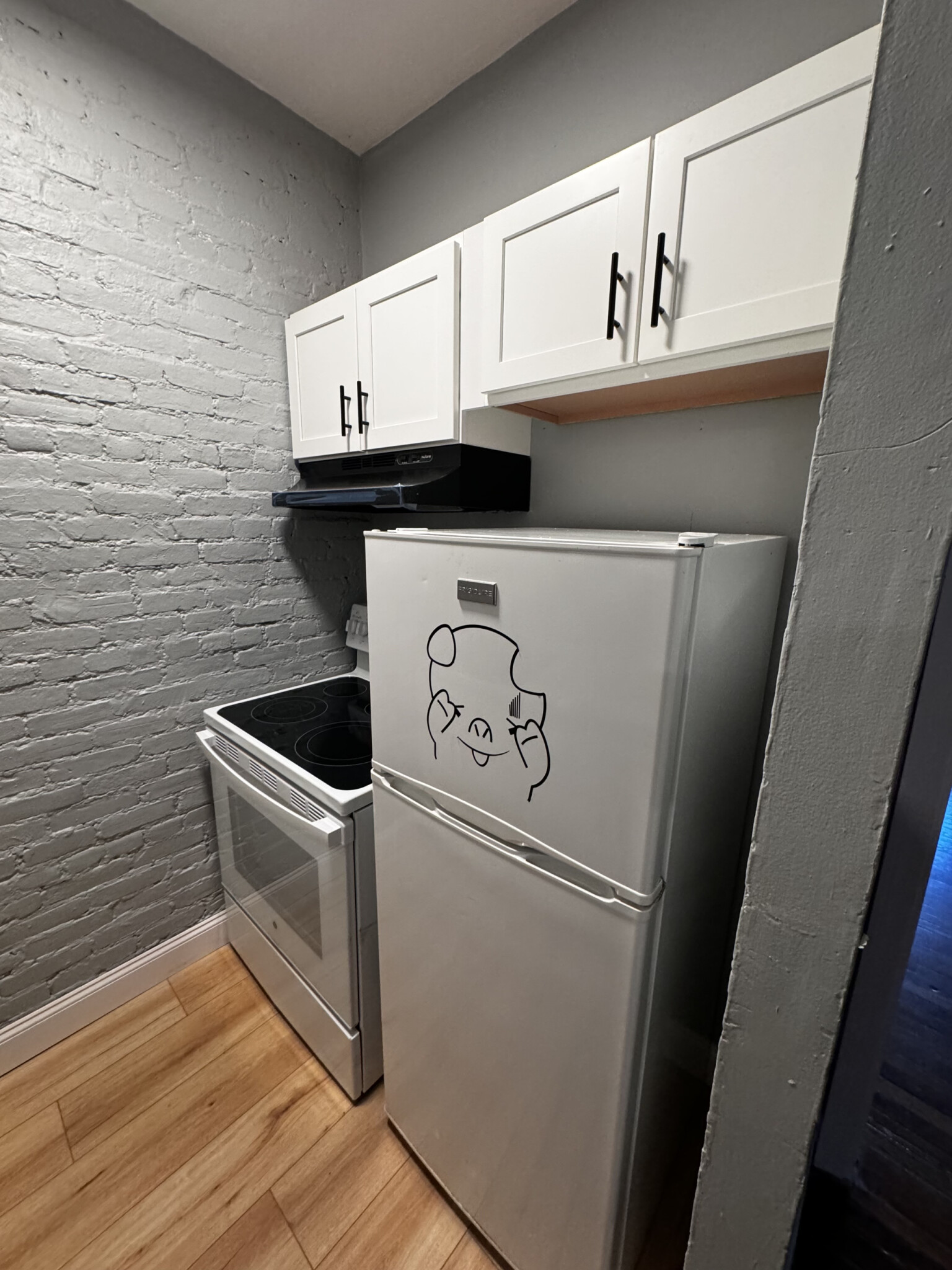 894 Huntington Ave, Mission Hill