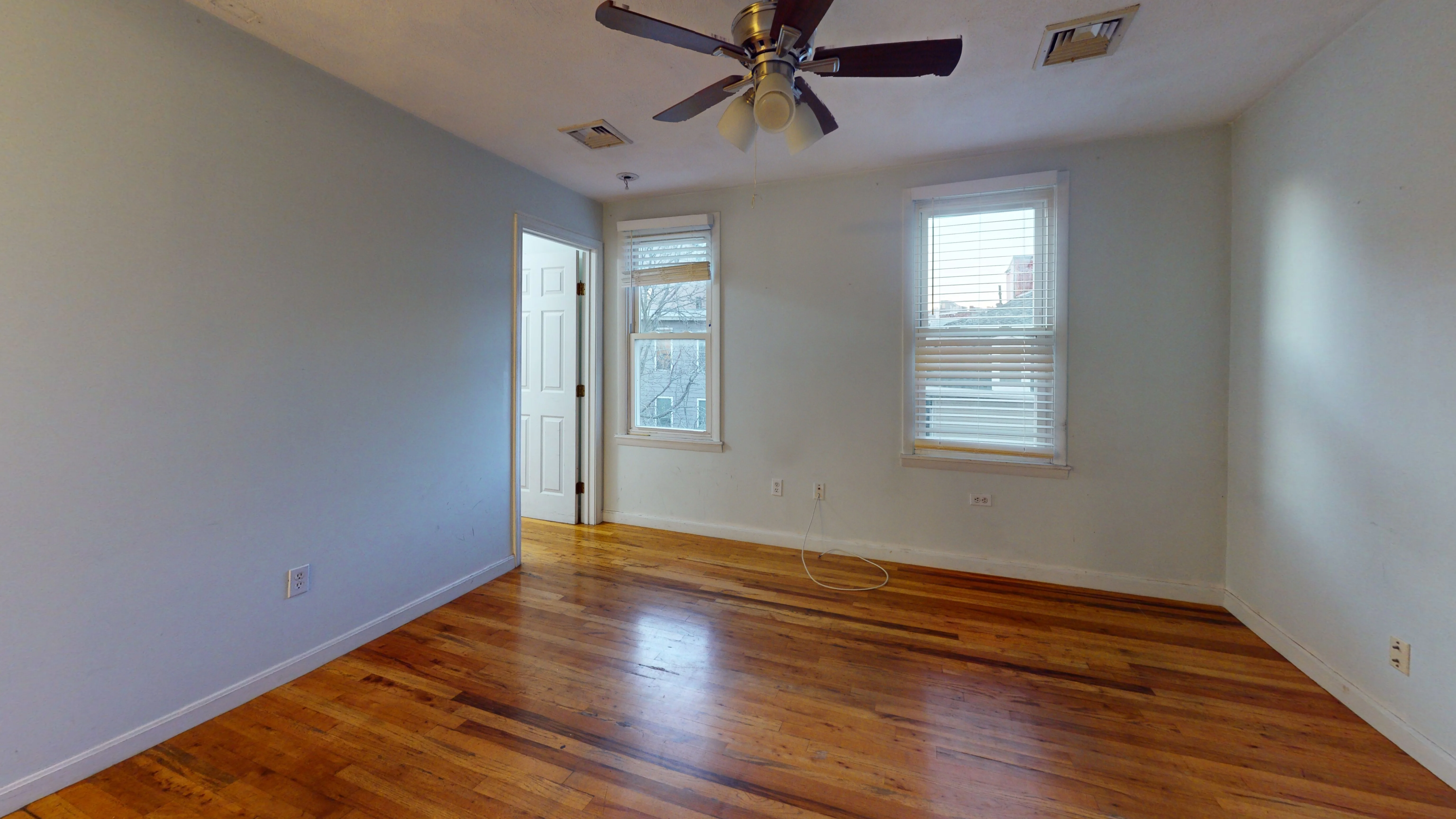 277 Paris St, East Boston