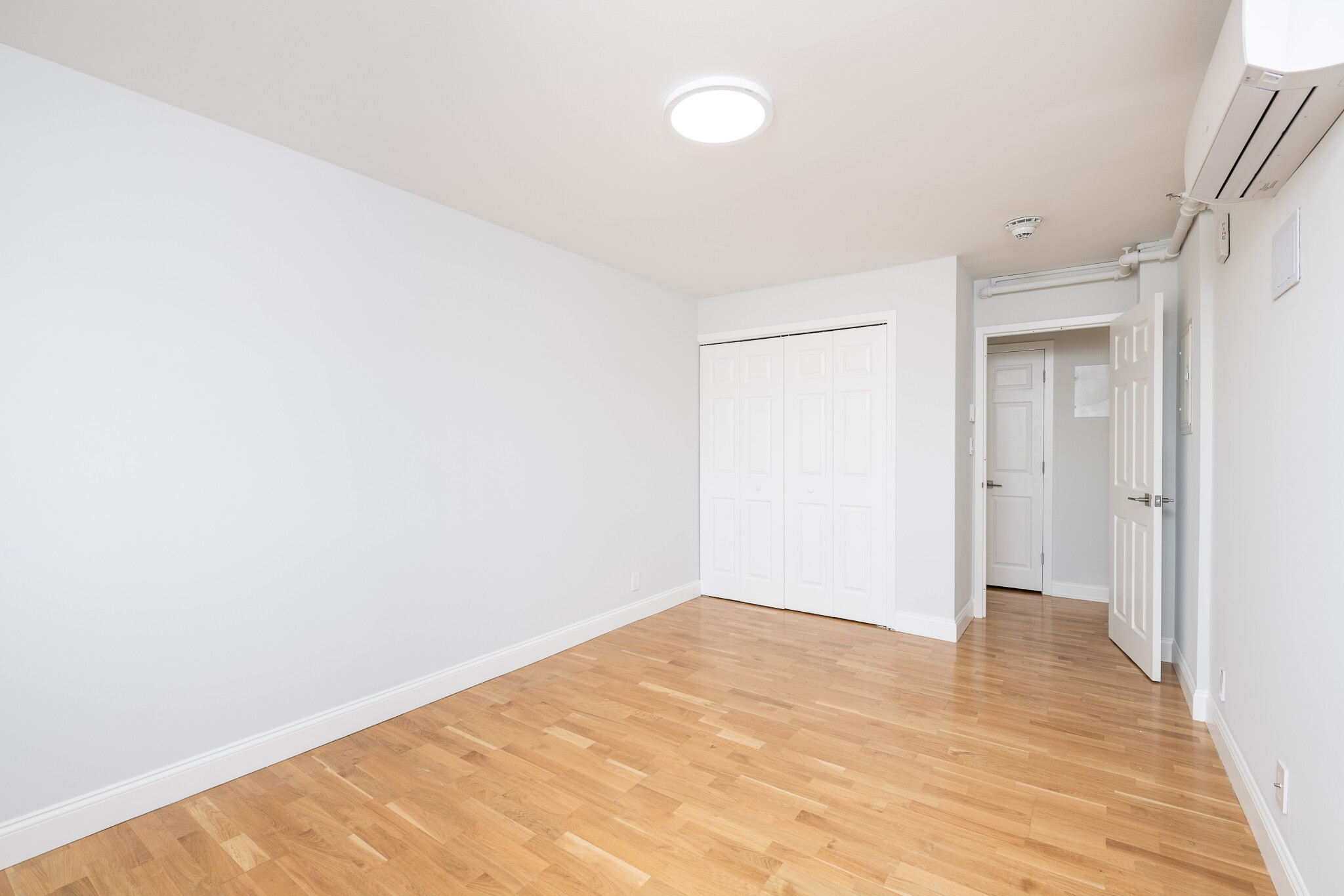 1410 Columbia Rd, South Boston