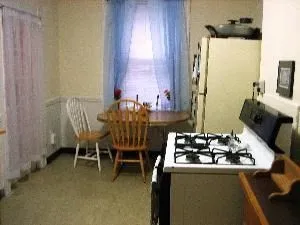 30 Isabella St, Back Bay