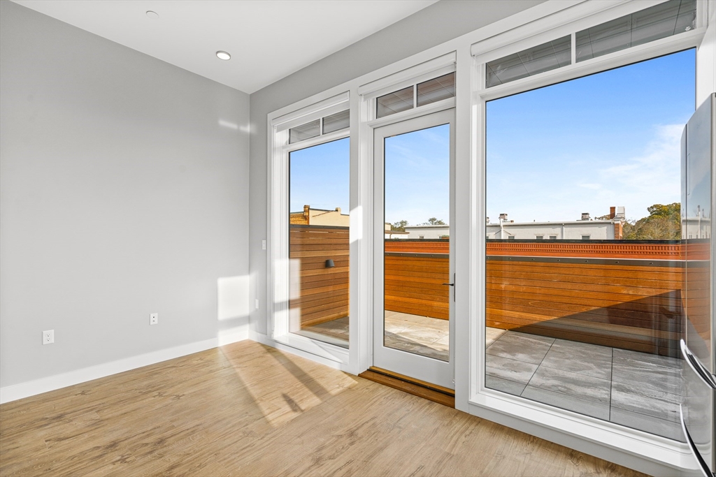 524 Main St, Melrose