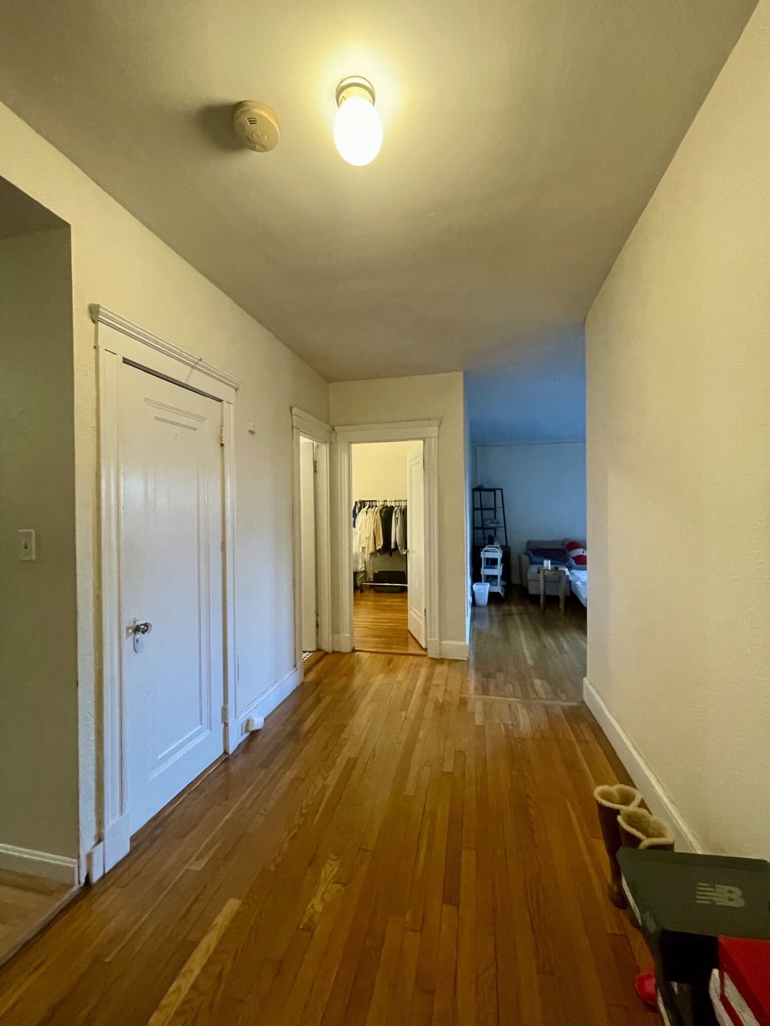 2003 Commonwealth Ave, Brighton