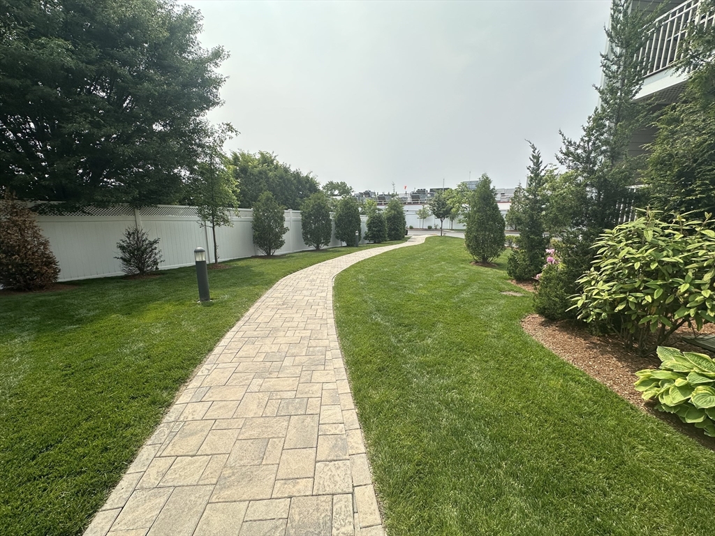 320 Middlesex Ave, Wellington