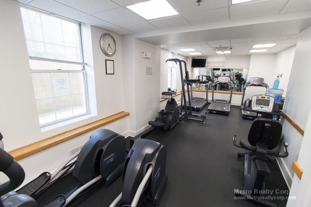 1284 Beacon St, Coolidge Corner