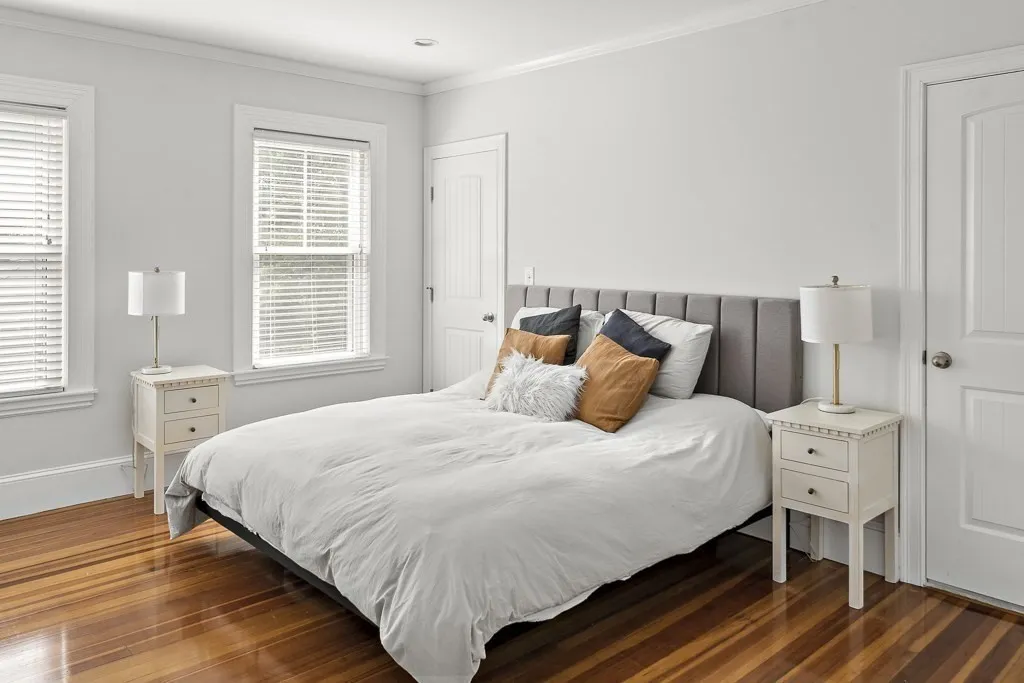 1281 Walnut St, Newton