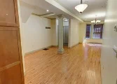531 Newbury St, Fenway