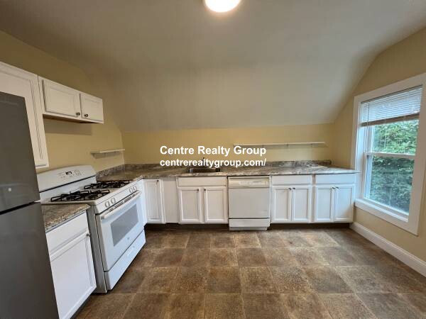 68 Fowler St, Dorchester