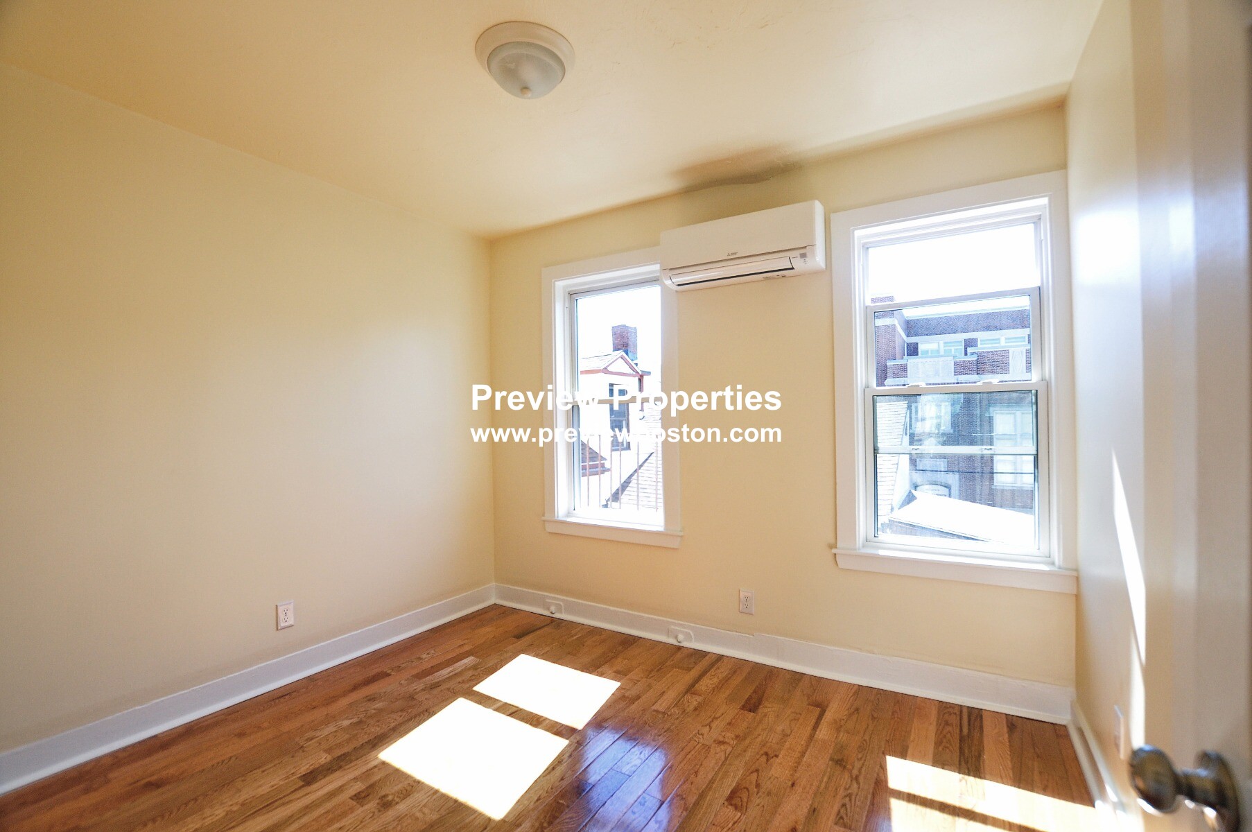 1 Grimes St, South Boston