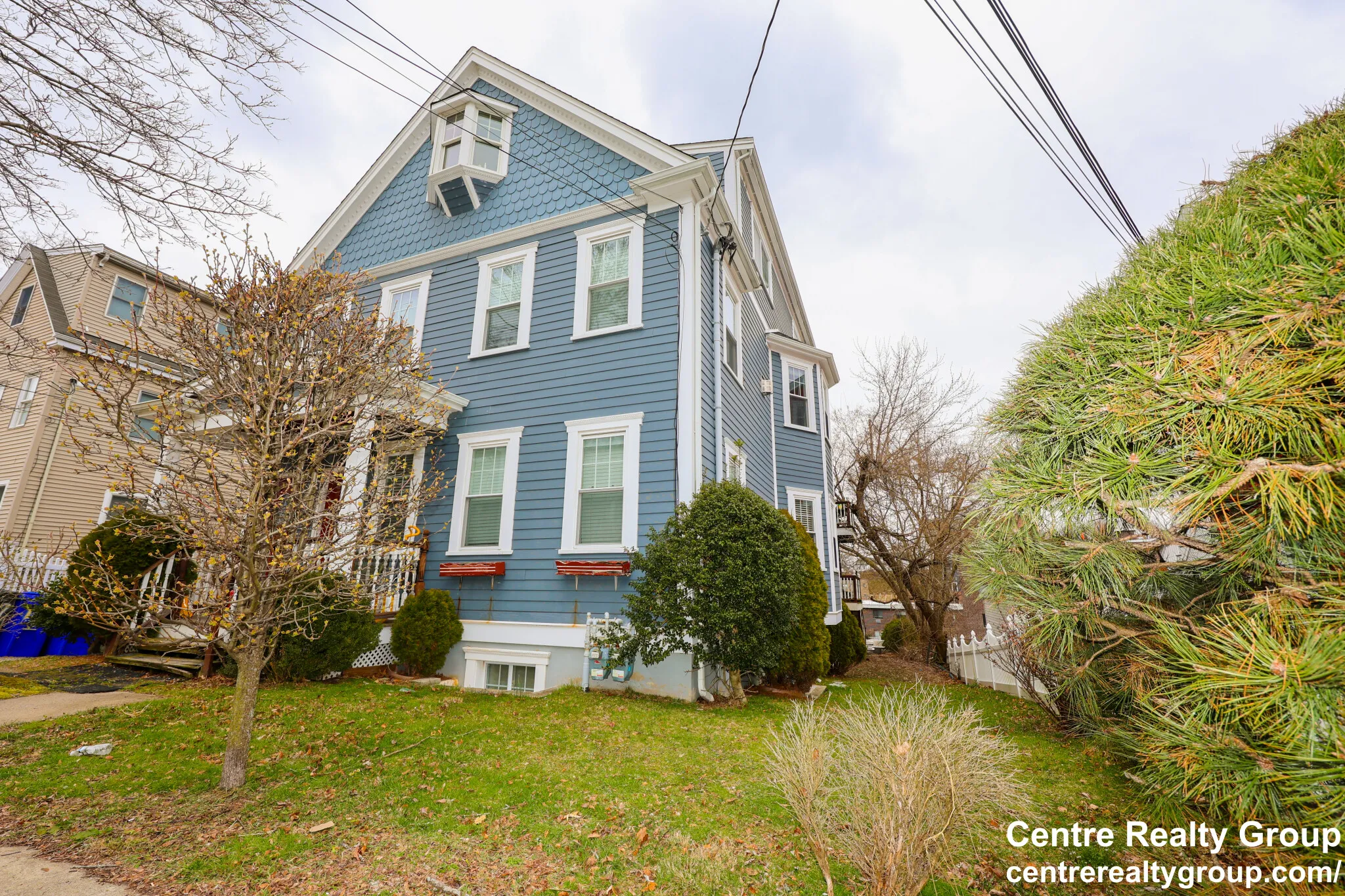 127 Nonantum St, Oak Square