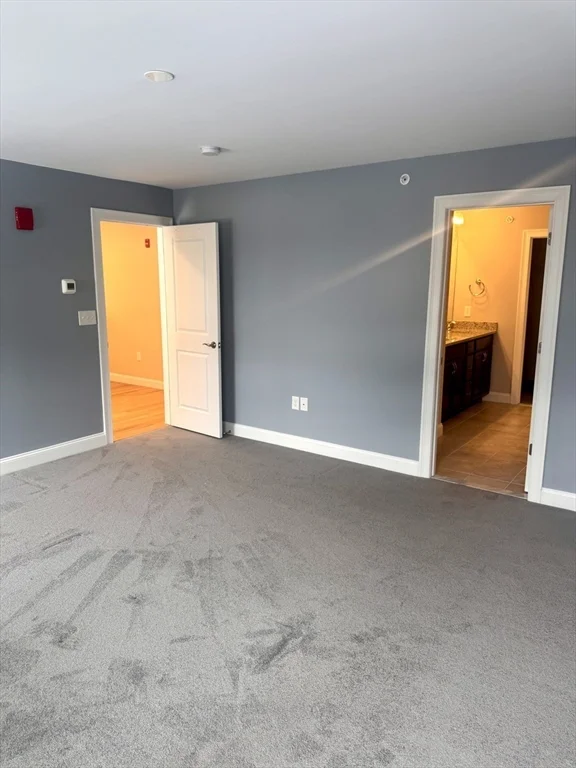 100 Baldwin Ave, Woburn