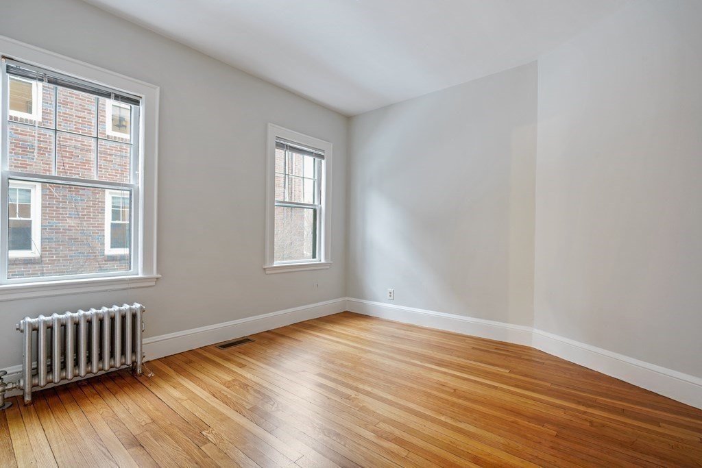 53 Maple Ave, Mid Cambridge