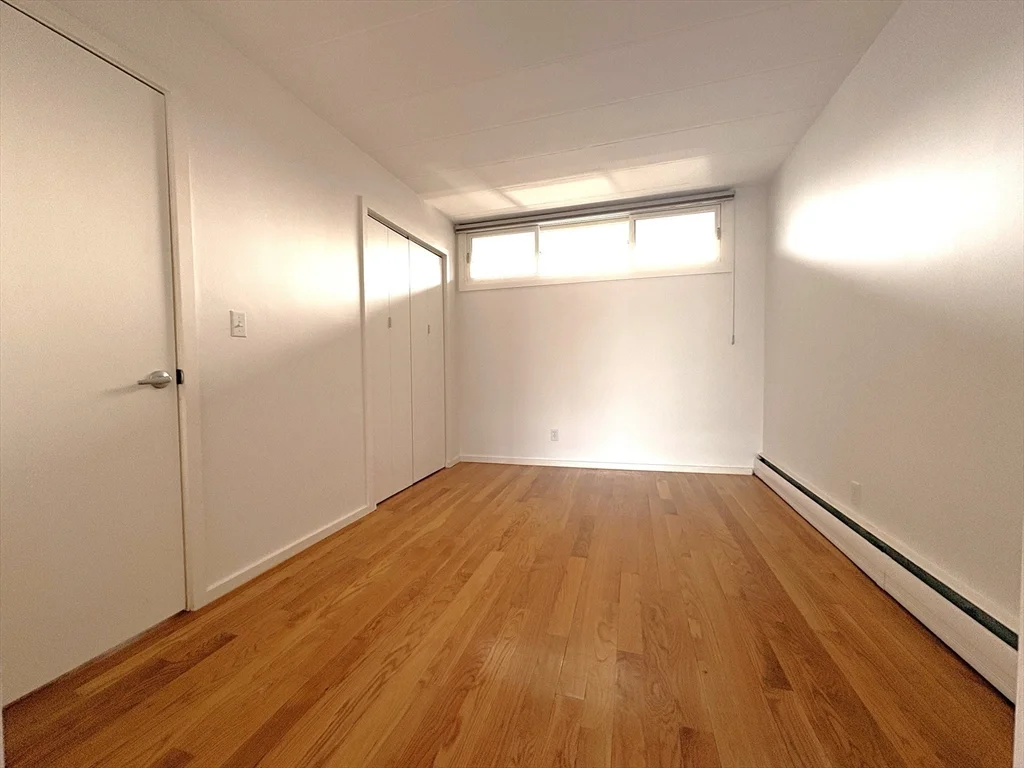 345 Harvard St, Mid-Cambridge